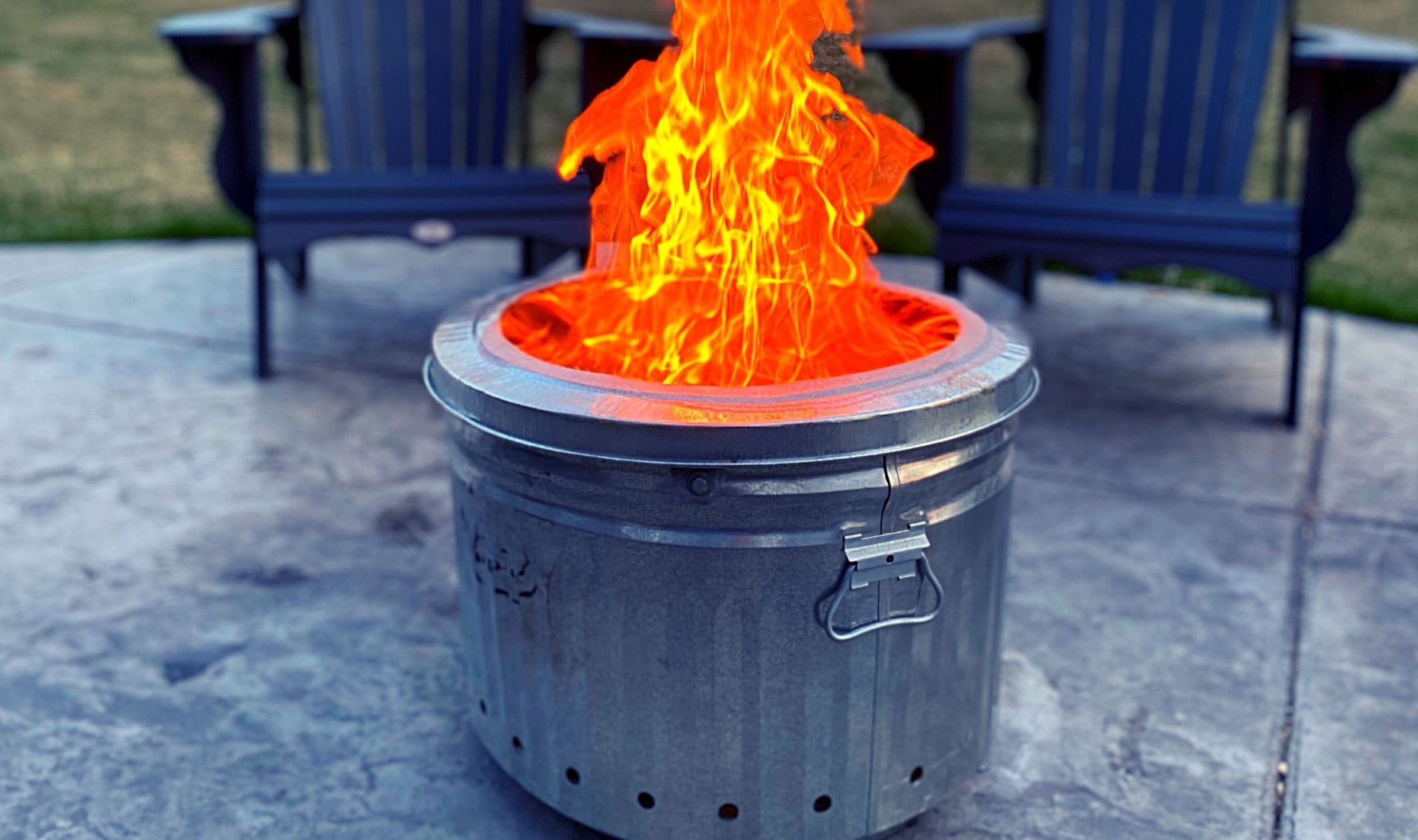 Build your own smokeless fire pit from a metal trash can – Smokeless Fire  Pit